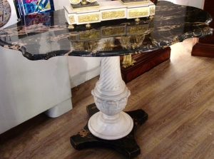 Tavolino da servizio in marmo portoro antico