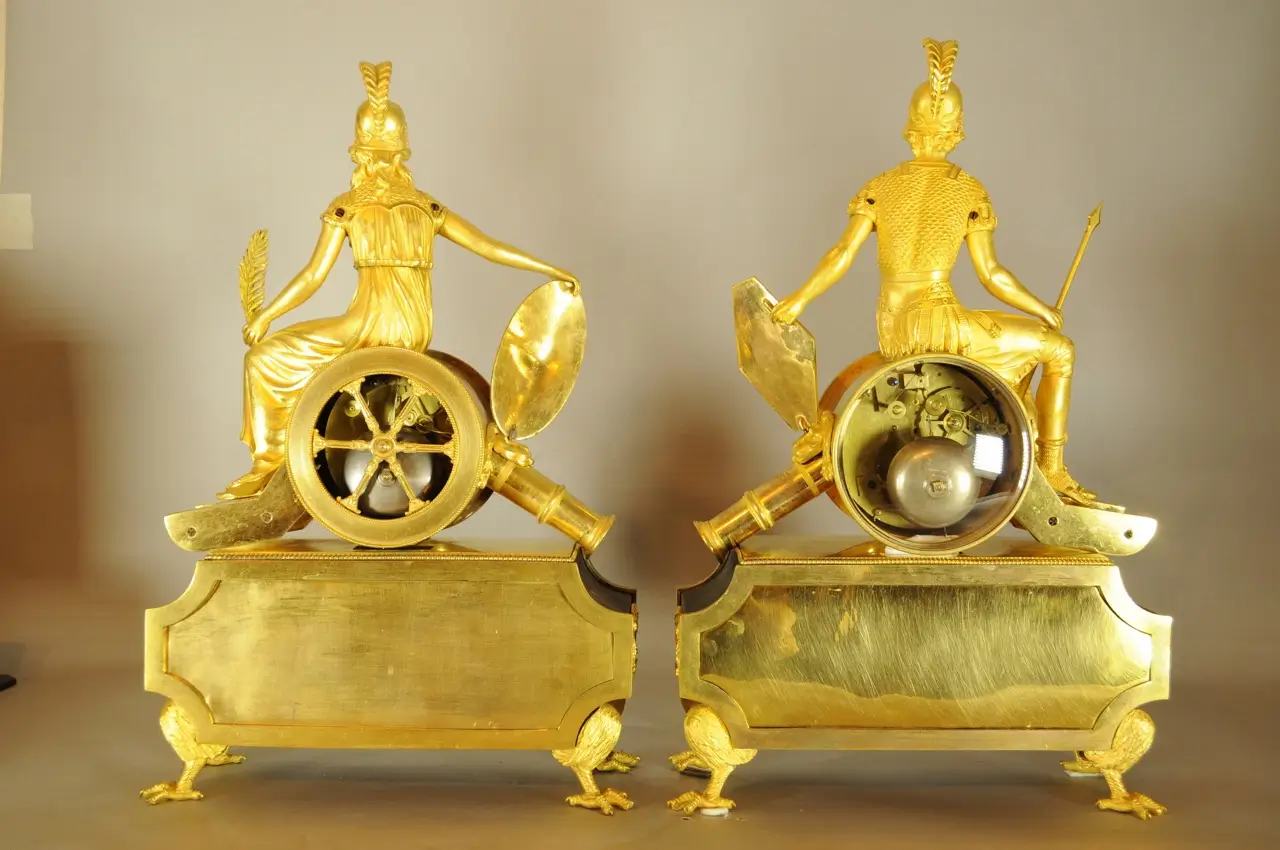 Coppia di pendole francesi “Marte e Bellona” - immagine 2