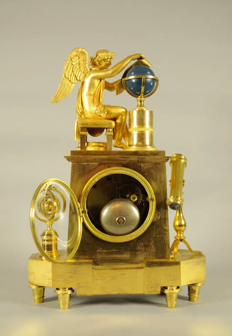 Pendola francese rappresentante l'allegoria dell'Astronomia - immagine 10