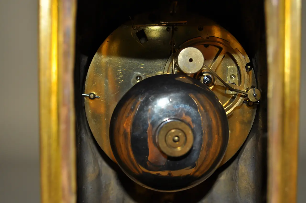 Pendola francese a tronco di colonna Osmond - immagine 8